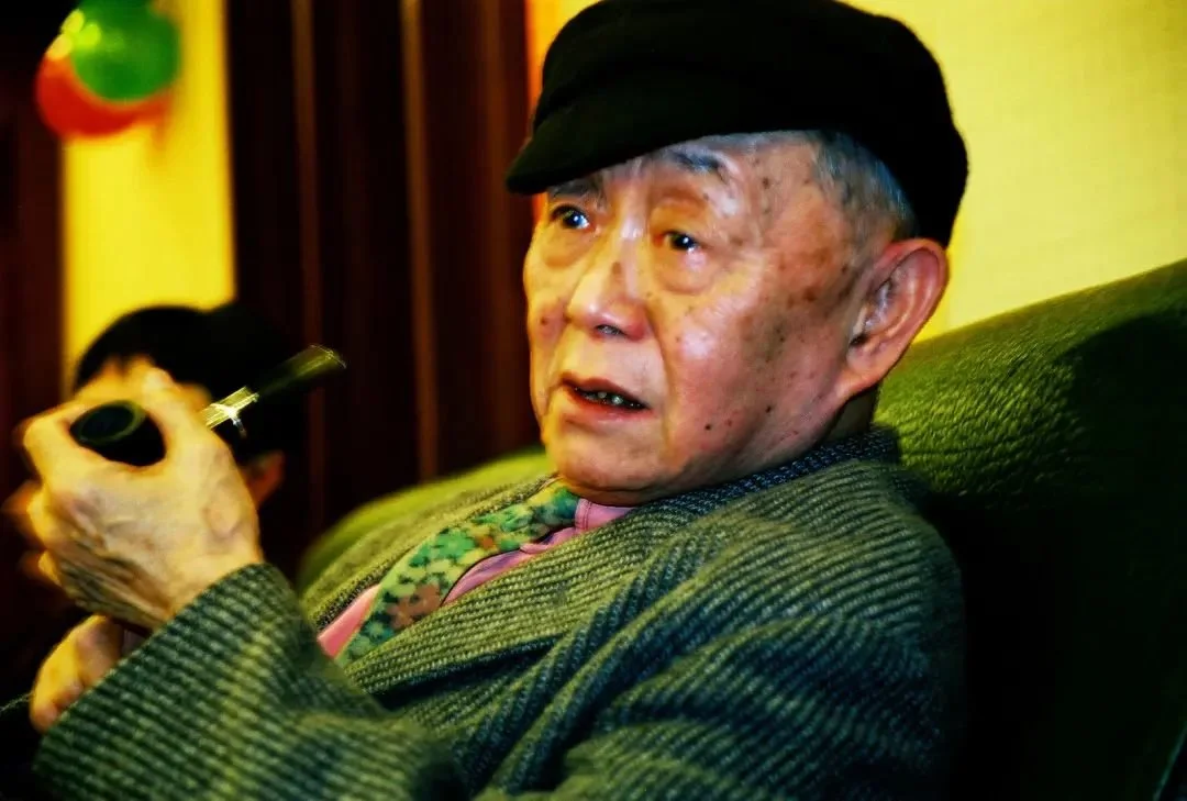 “中国最后的侠客”，99岁的他追随76年前的初恋而去：一生很长，只够爱一个人…封面图